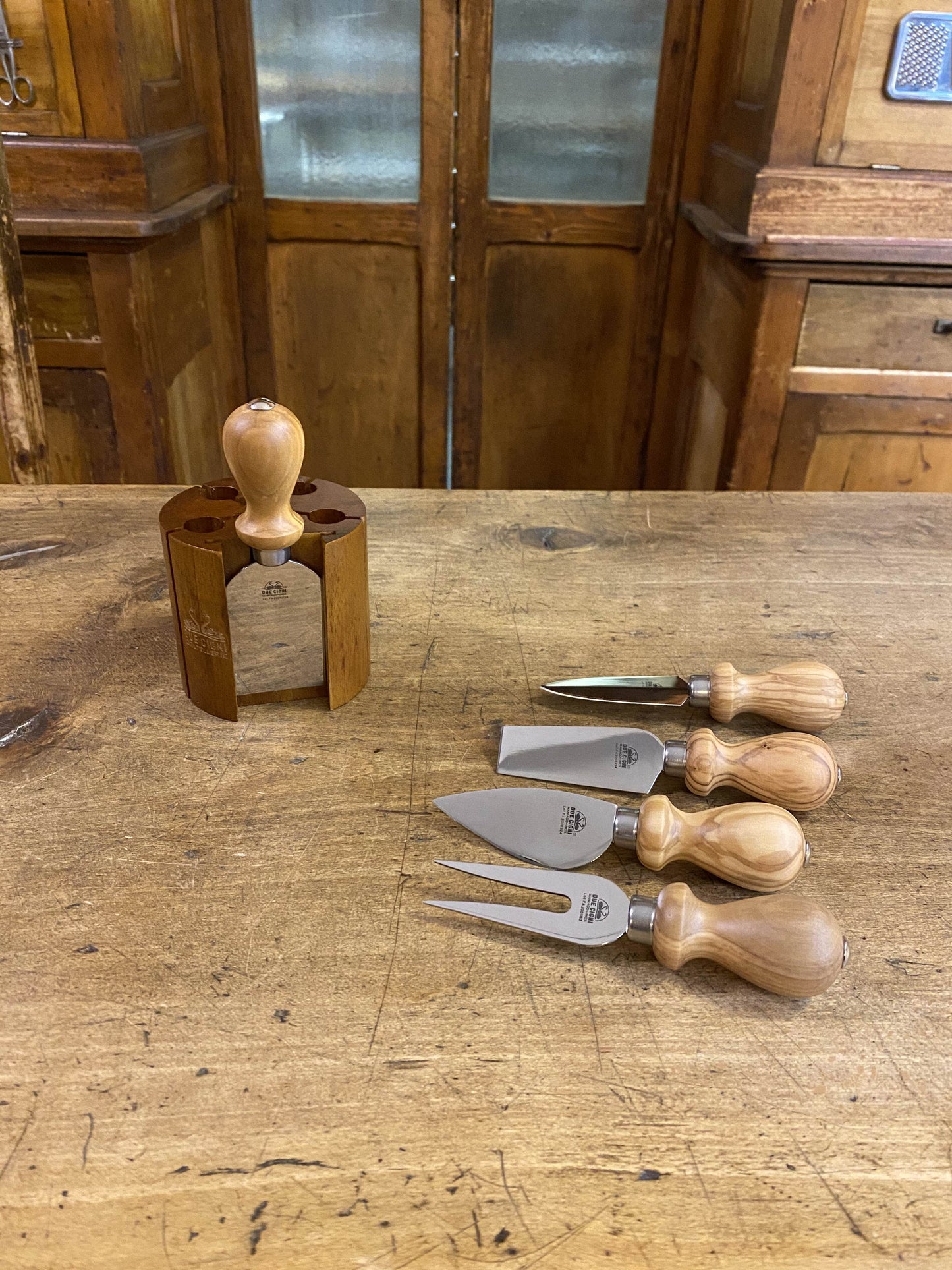 Set coltelli da formaggio