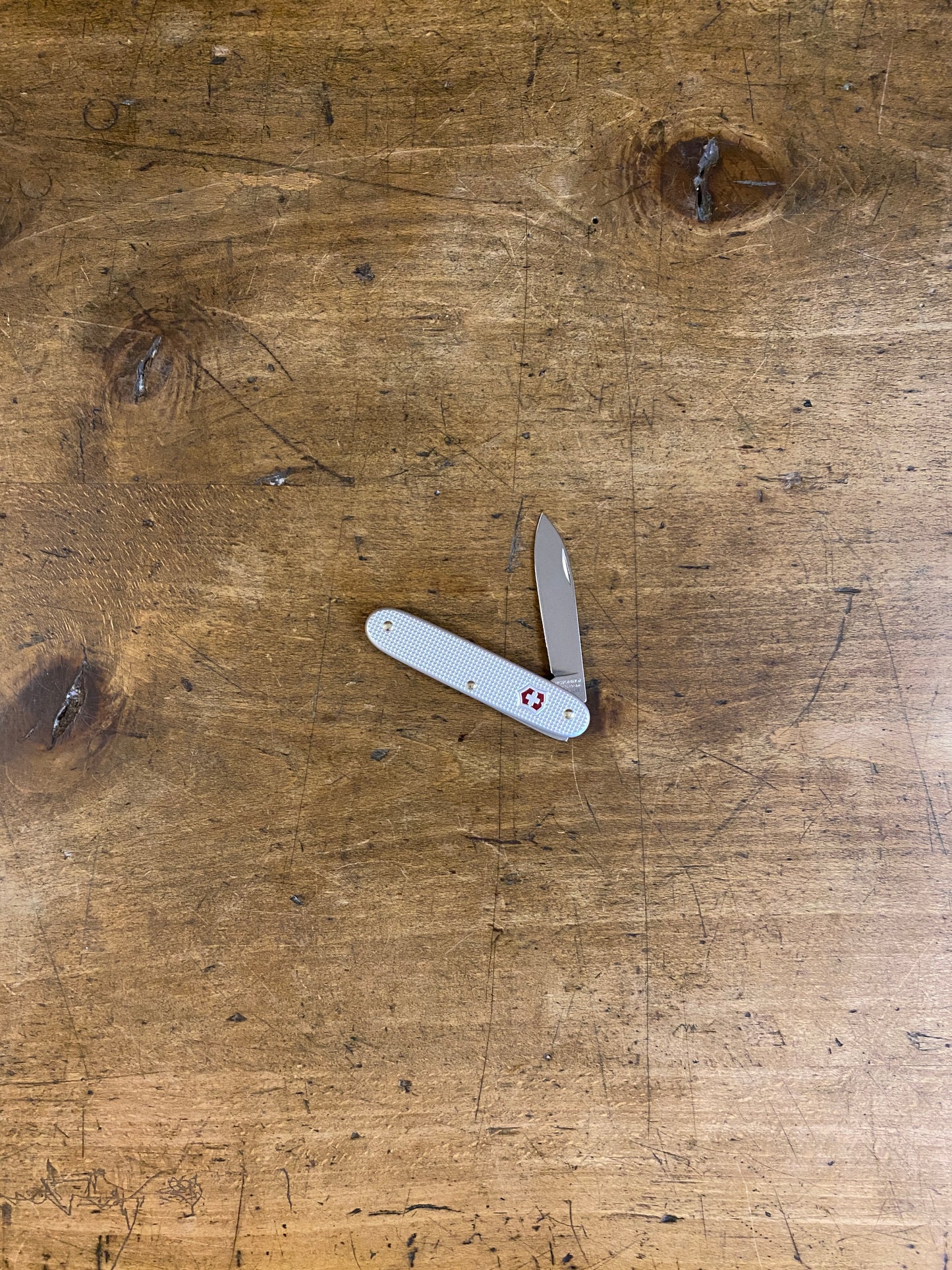 Victorinox Pioneer