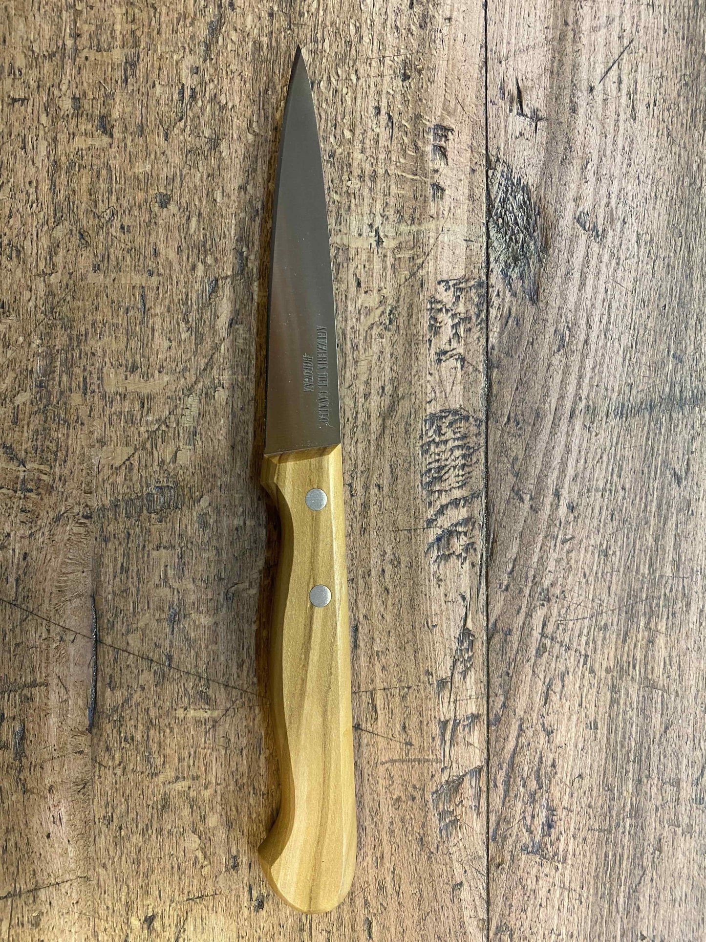 Coltello spelucchino con manico in ulivo