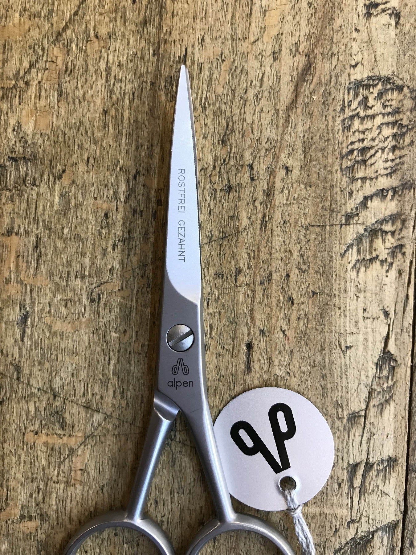 Mustache and beard scissors in satin steel