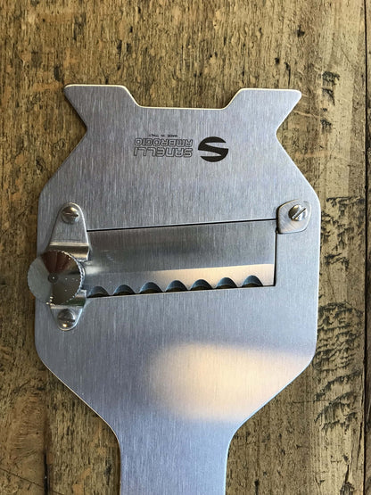 Affettatartufo in acciaio inox con lama ondulata