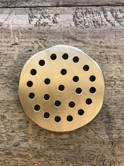 Torchietto in ottone per la pasta