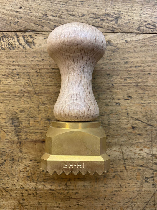 Stampo quadrato per ravioli 4,5x4,5 cm festonato
