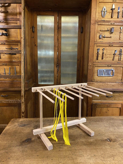 Secca pasta per tagliatelle