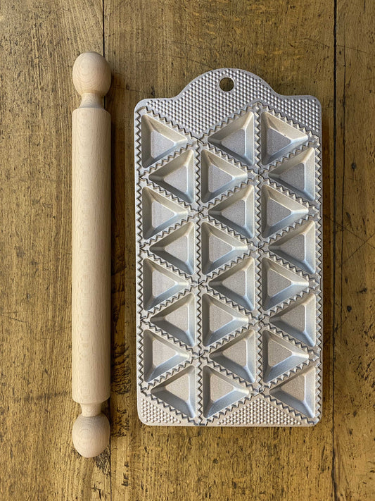 Stampo per 24 ravioli triangolari