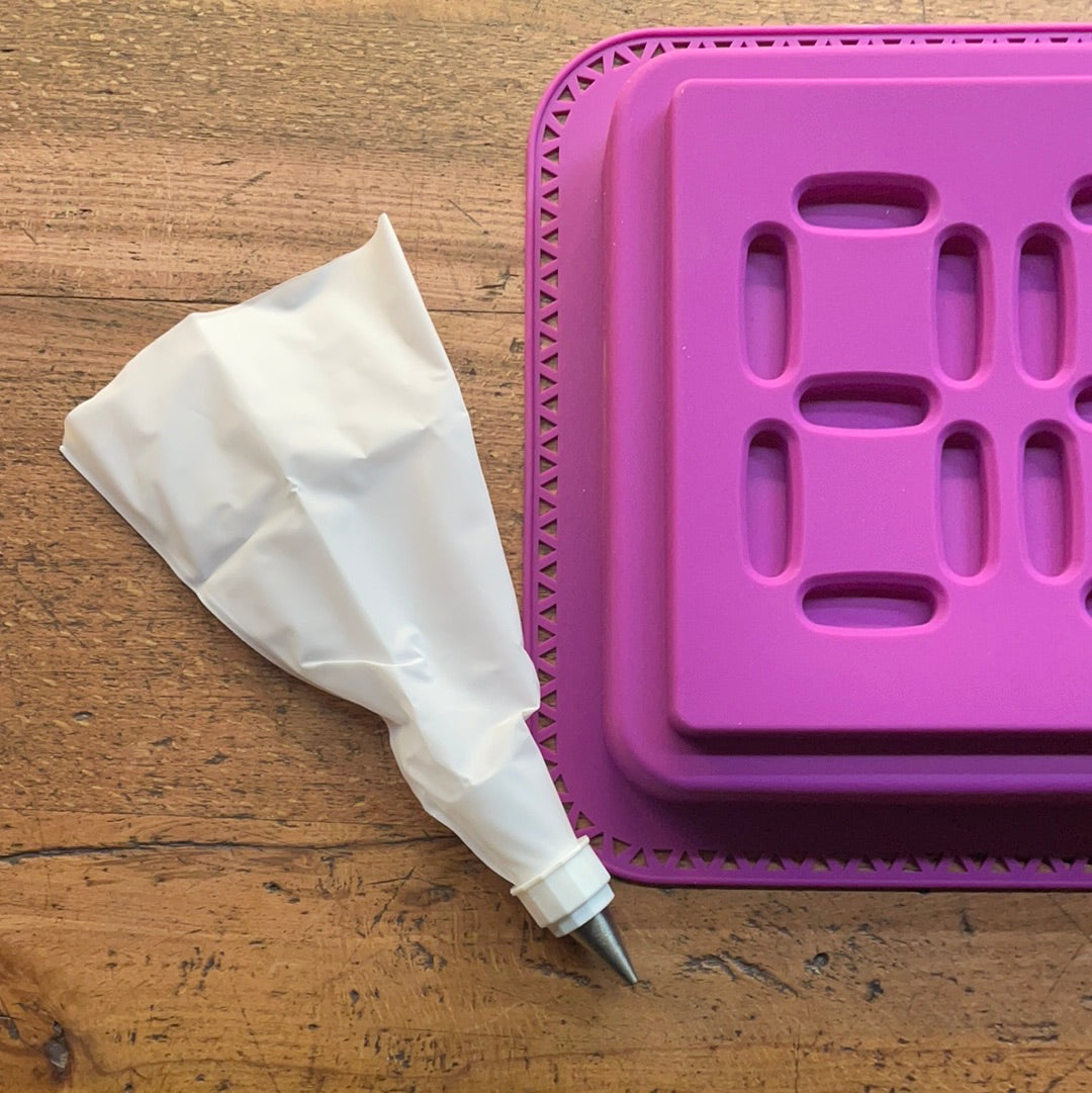 Silicone cake mould