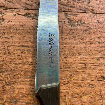 Coltello da tavola lama seghettata