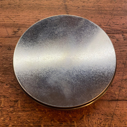 Biscuit box