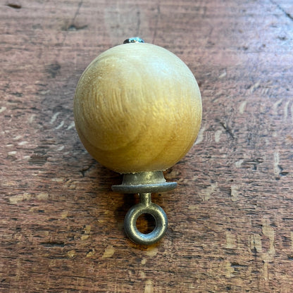 Wooden Robin decoy