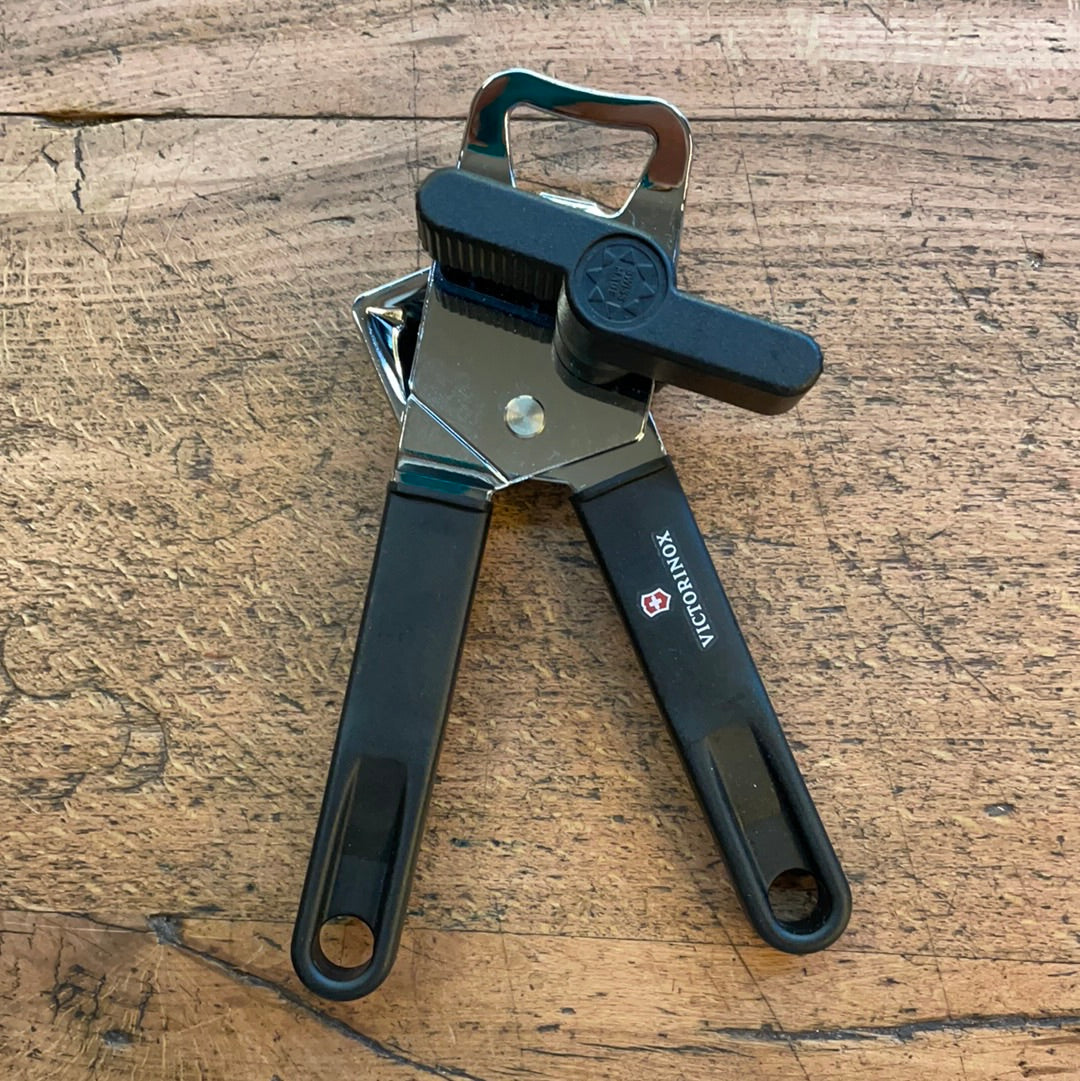Universal can opener
