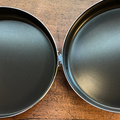 Omelette pan